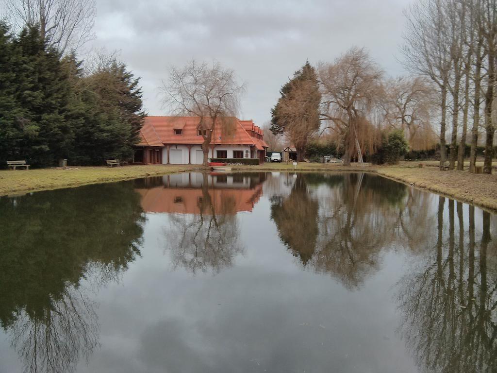 Les Etangs Des Couartes Bed & Breakfast Saint-Josse Екстериор снимка